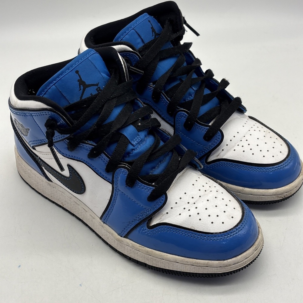 GS AIR JORDAN 1 MID SIGNAL BLUE SZ 5Y BQ6931-402 (Have Not Been Cleaned-as Is)